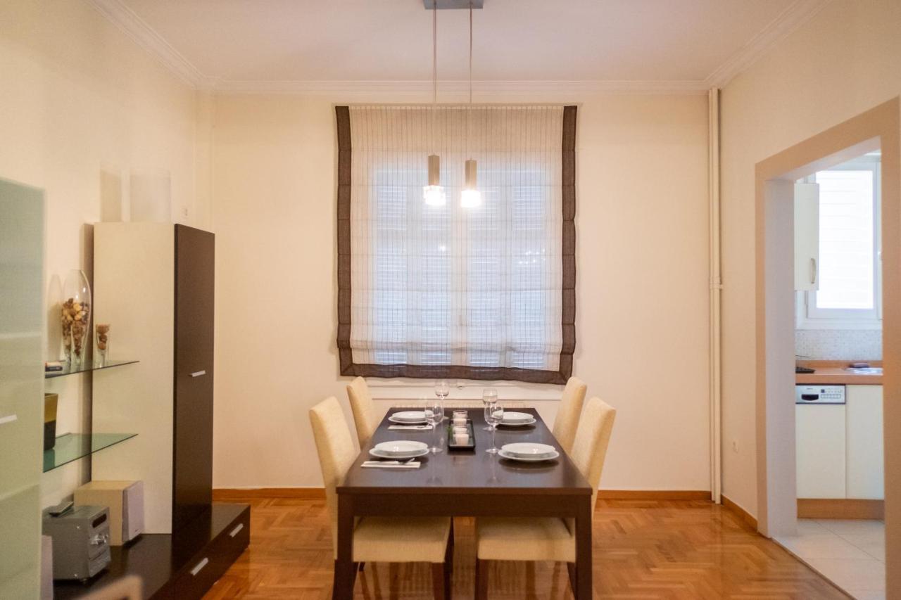 Two Bedroom Apt In Syntagma - Ermou Area Atene Esterno foto