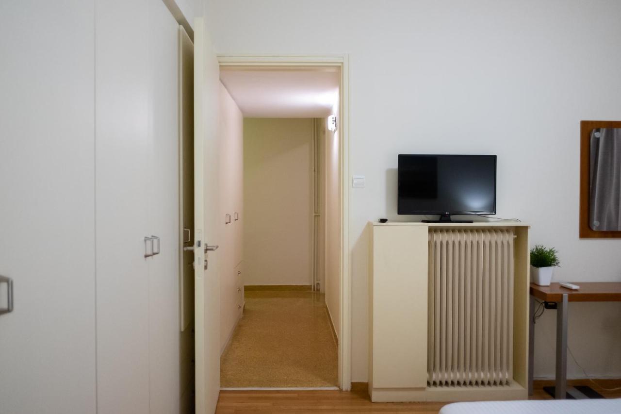 Two Bedroom Apt In Syntagma - Ermou Area Atene Esterno foto