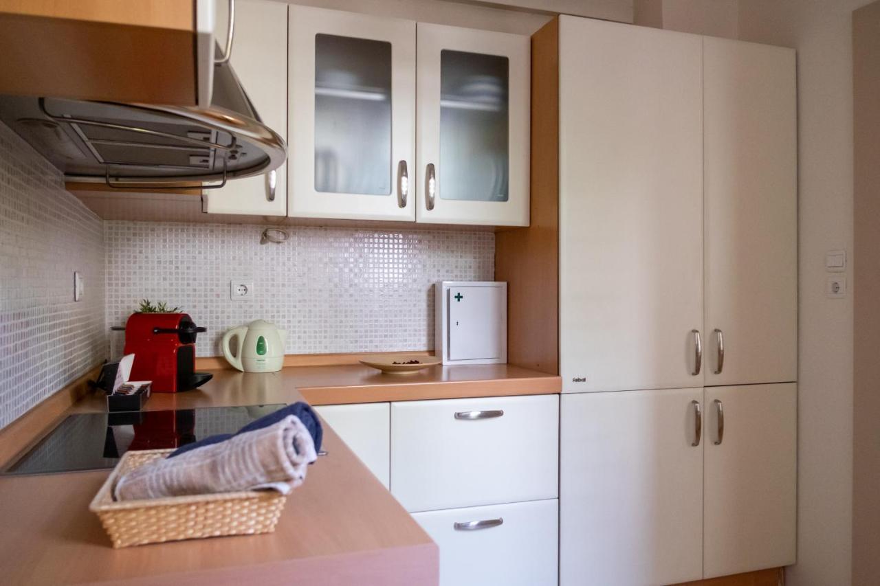 Two Bedroom Apt In Syntagma - Ermou Area Atene Esterno foto